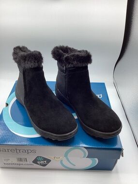 Beartraps Ankle Aidan Snow Boots in Black. Women’s size 7 M NEW